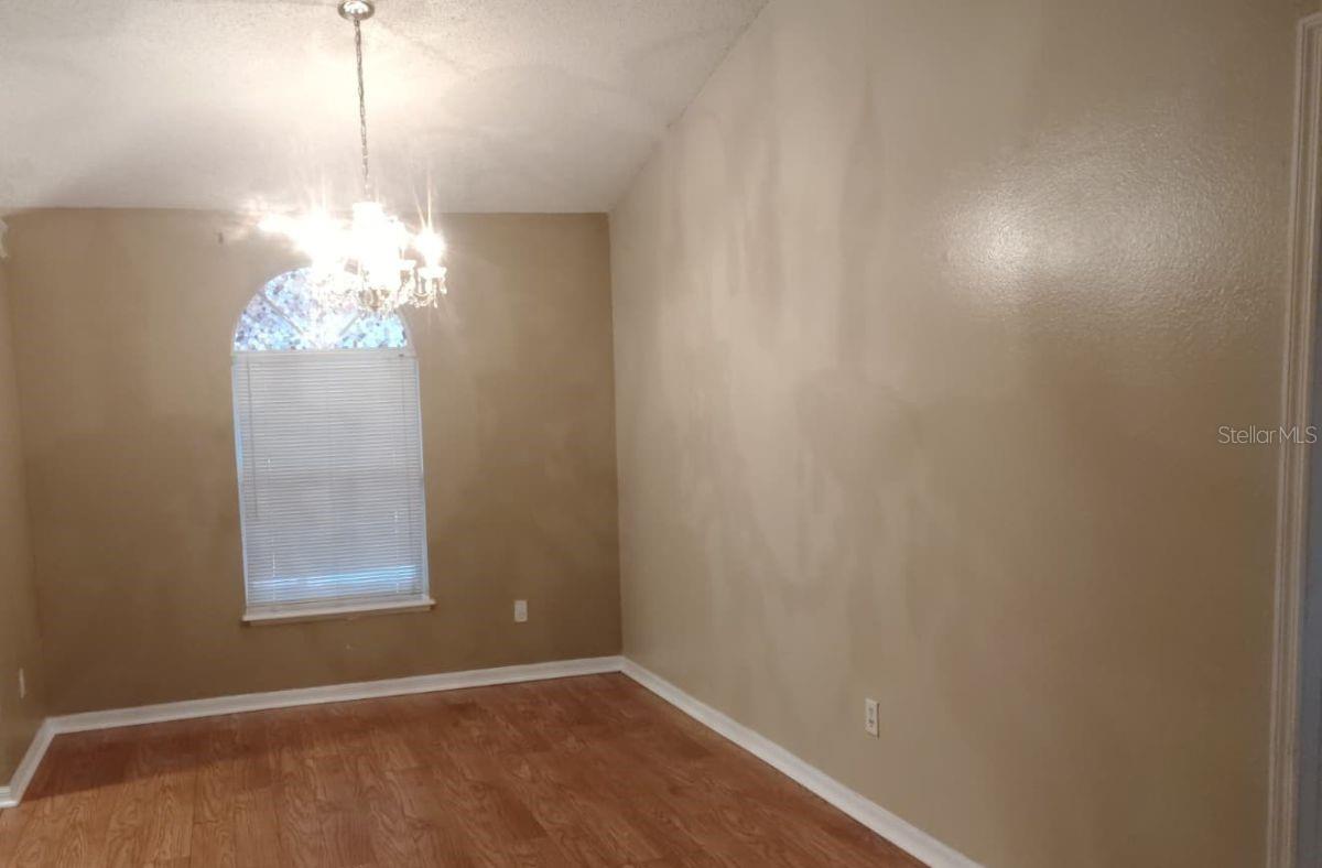 SUNRIDGE WOODS PH 02 - Residential Lease