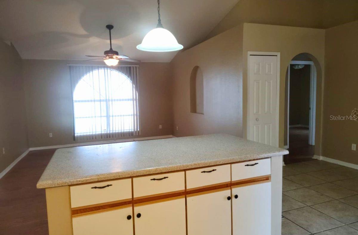 SUNRIDGE WOODS PH 02 - Residential Lease