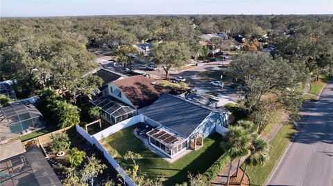 A home in VALRICO