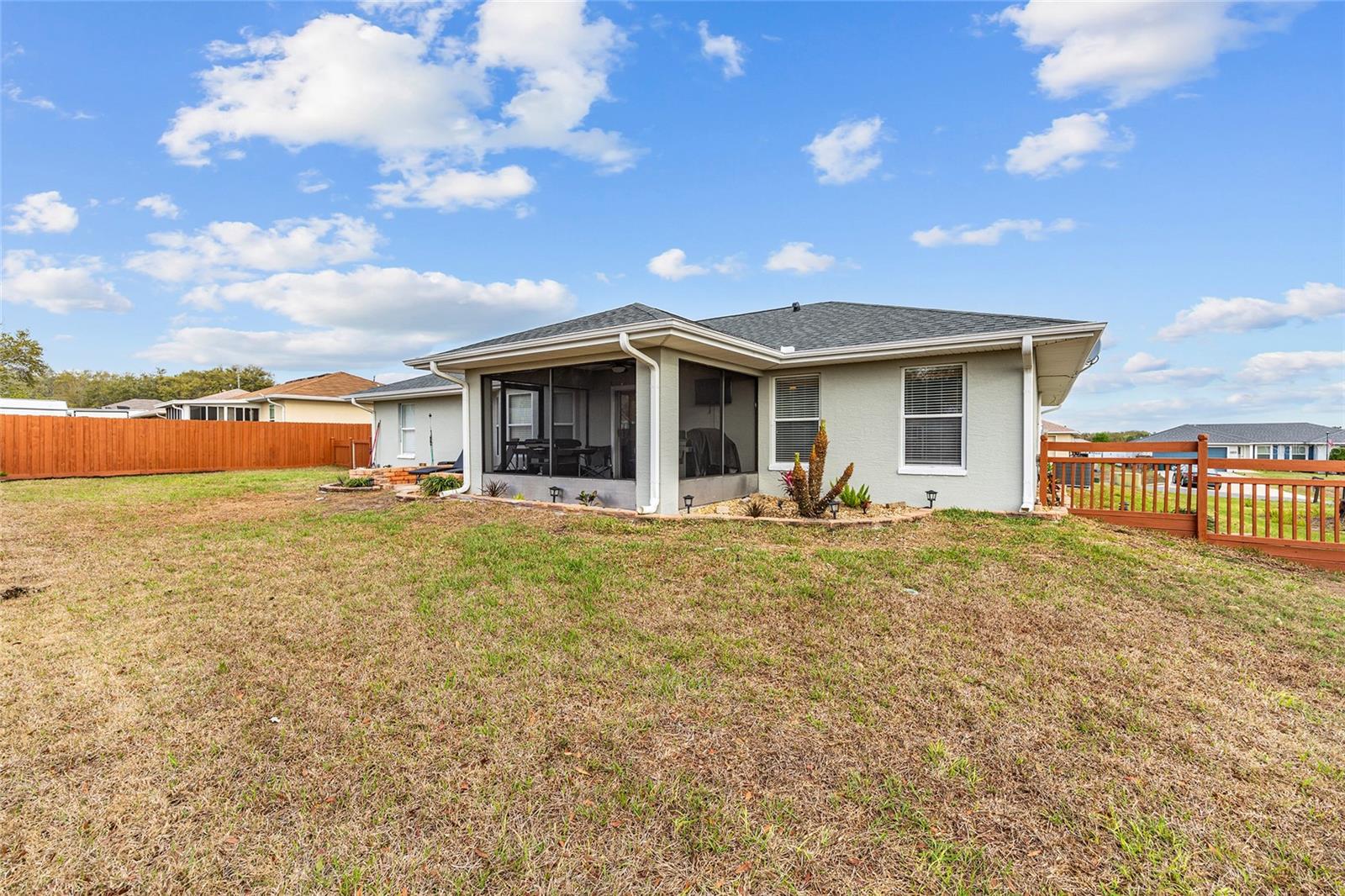 LAKE WEIR HEIGHTS - Residential