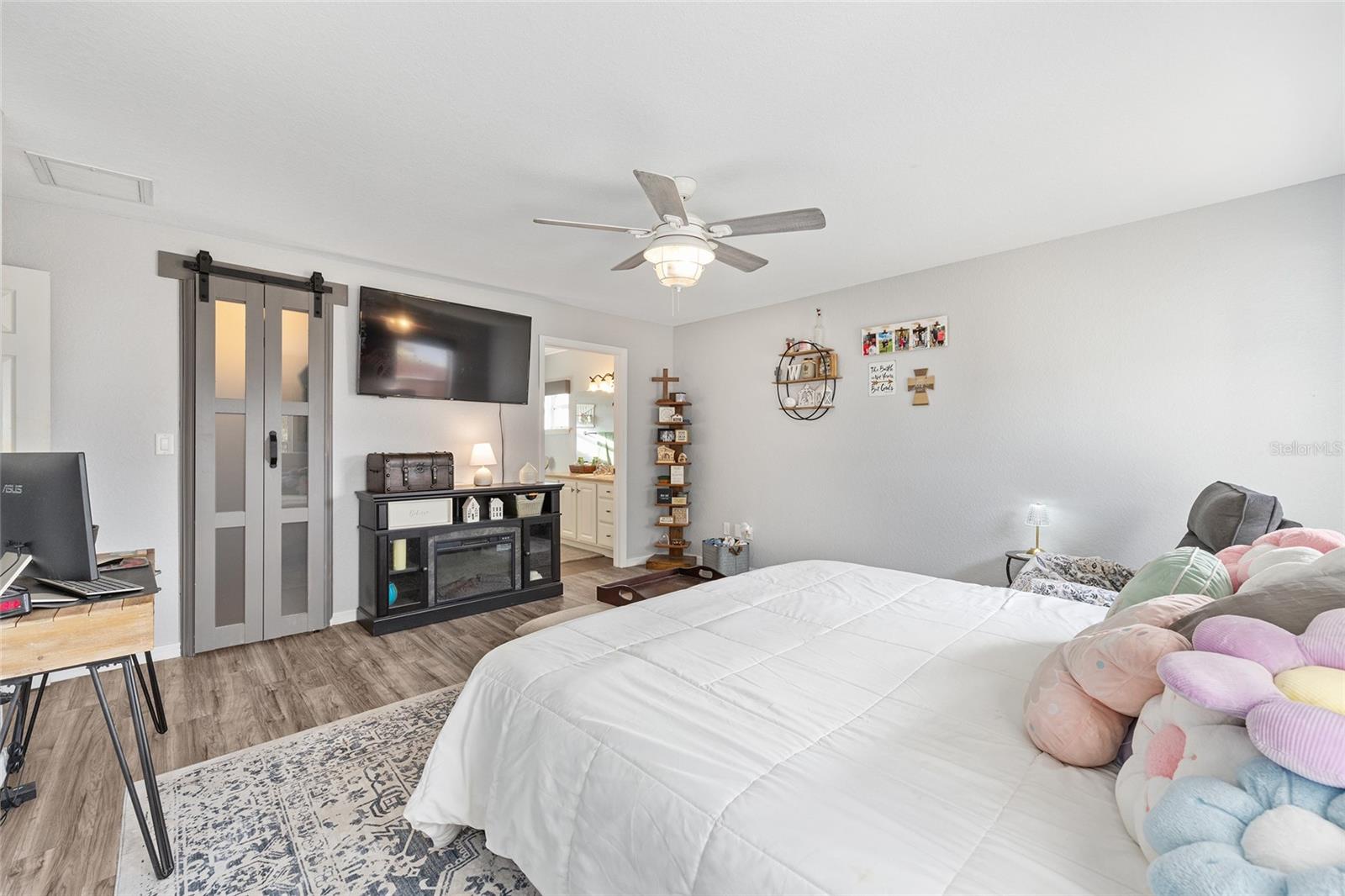 LAKE WEIR HEIGHTS - Residential