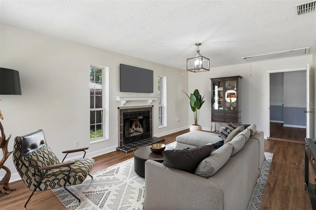 Photo of 2718 Shadywood Place, Lakeland, FL 33810 (MLS # TB8538074)