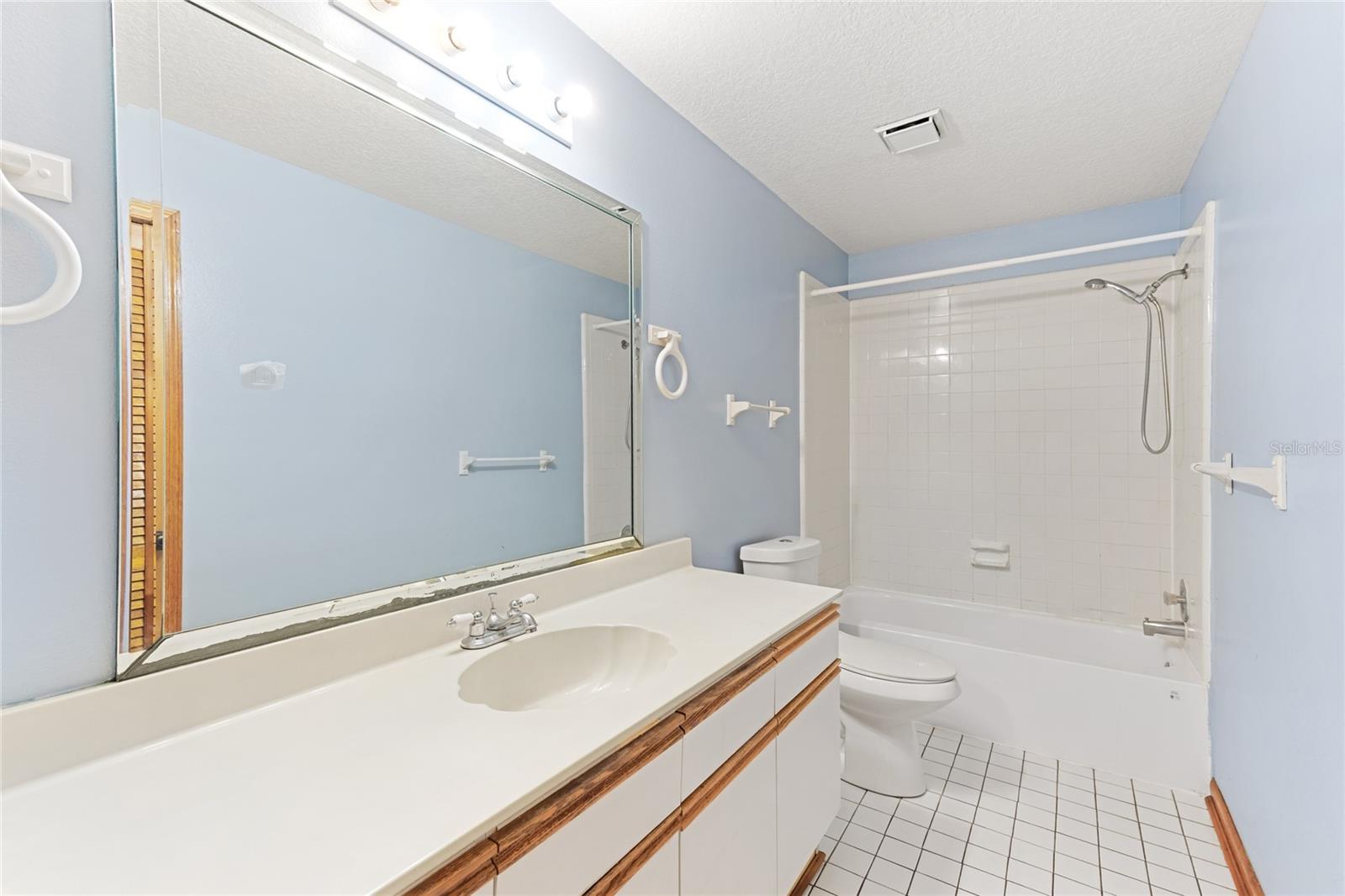 ST CLOUD MANOR ESTATES UNIT 2 - Residential