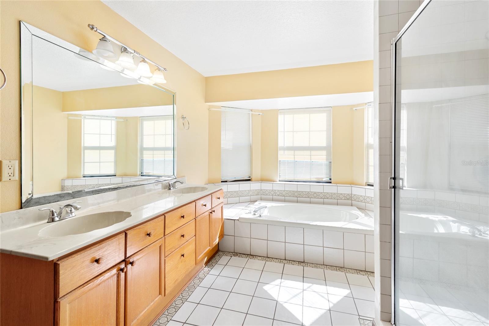 ST CLOUD MANOR ESTATES UNIT 2 - Residential