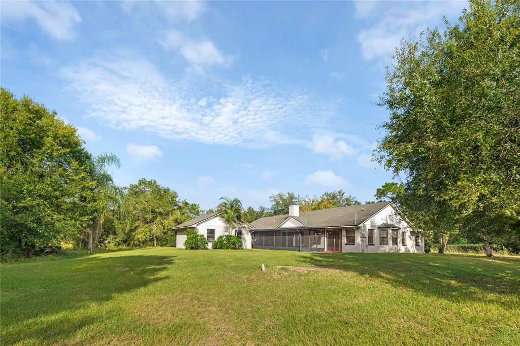 Photo of 4510 Pine Tree Drive, Saint Cloud, FL 34772 (MLS # R4910049)