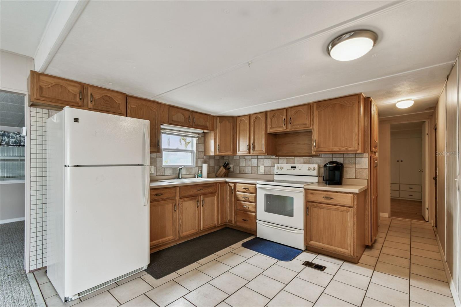 LEISURE LAKE MOBILE HOME PARK CO-OP - Residential