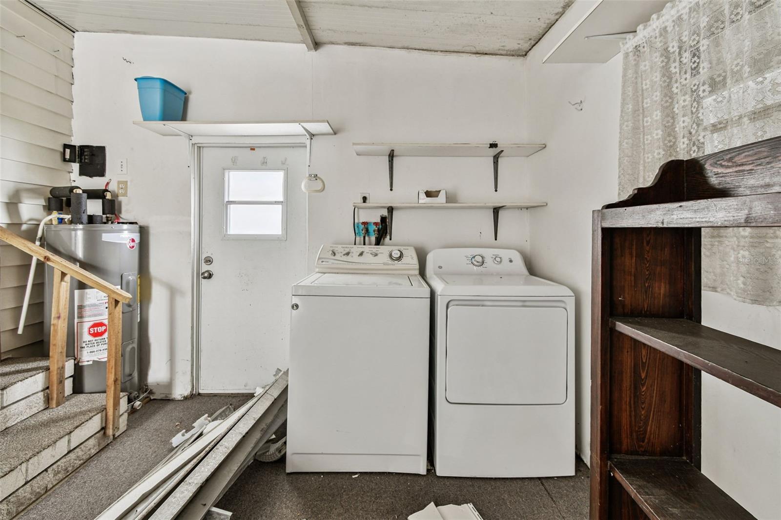 LEISURE LAKE MOBILE HOME PARK CO-OP - Residential