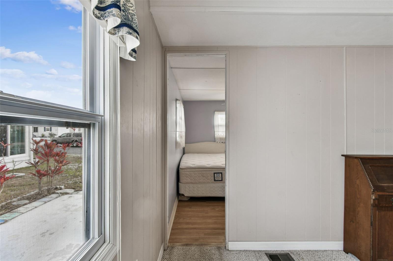 LEISURE LAKE MOBILE HOME PARK CO-OP - Residential