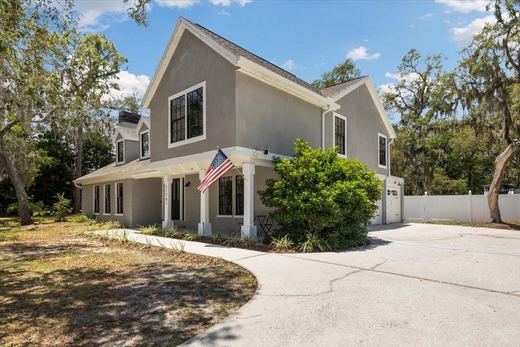 Photo of 11207 Donneymoor Drive, Riverview, FL 33569 (MLS # TB8386888)