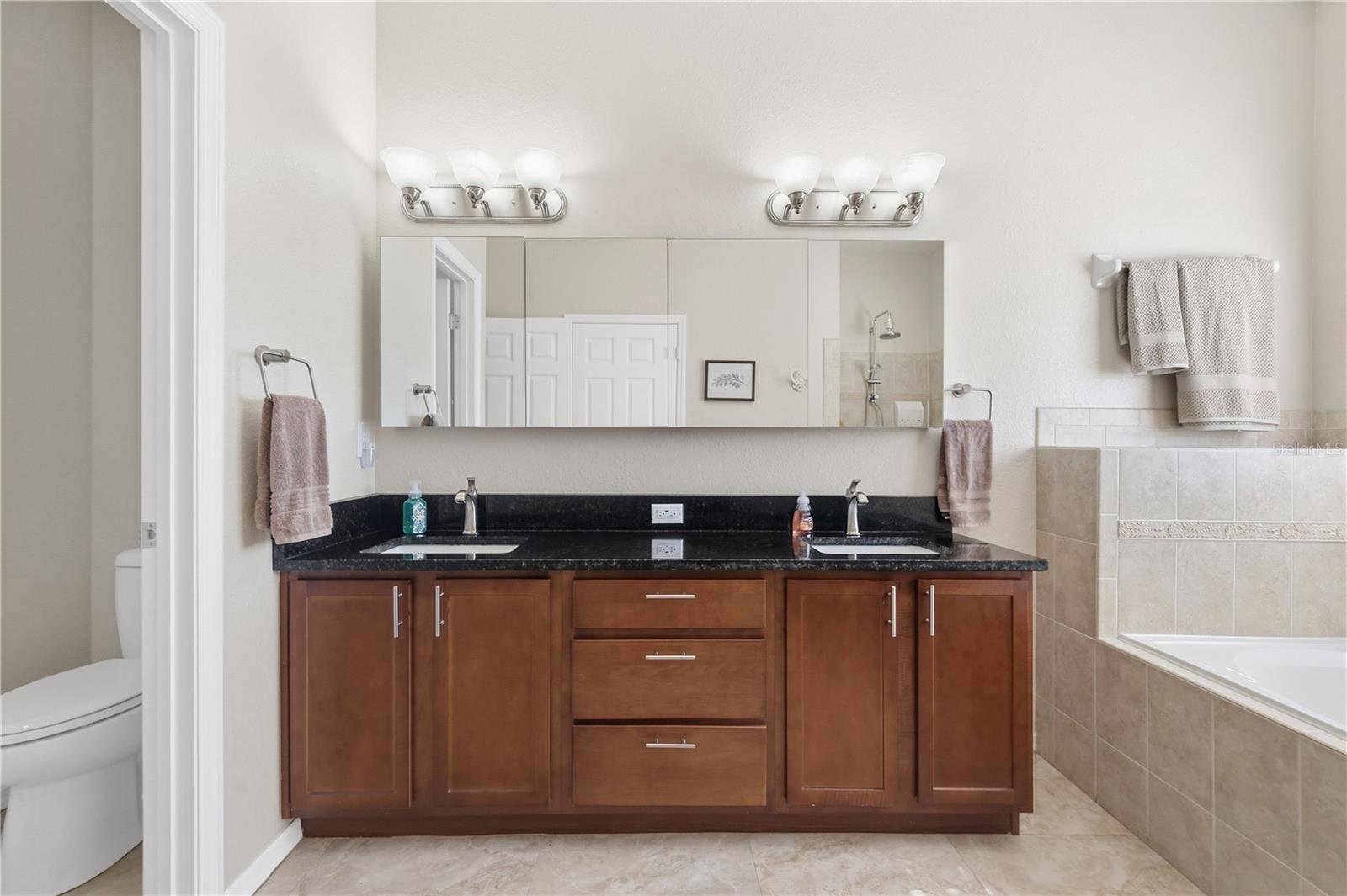 PRINCETON MANOR - Residential