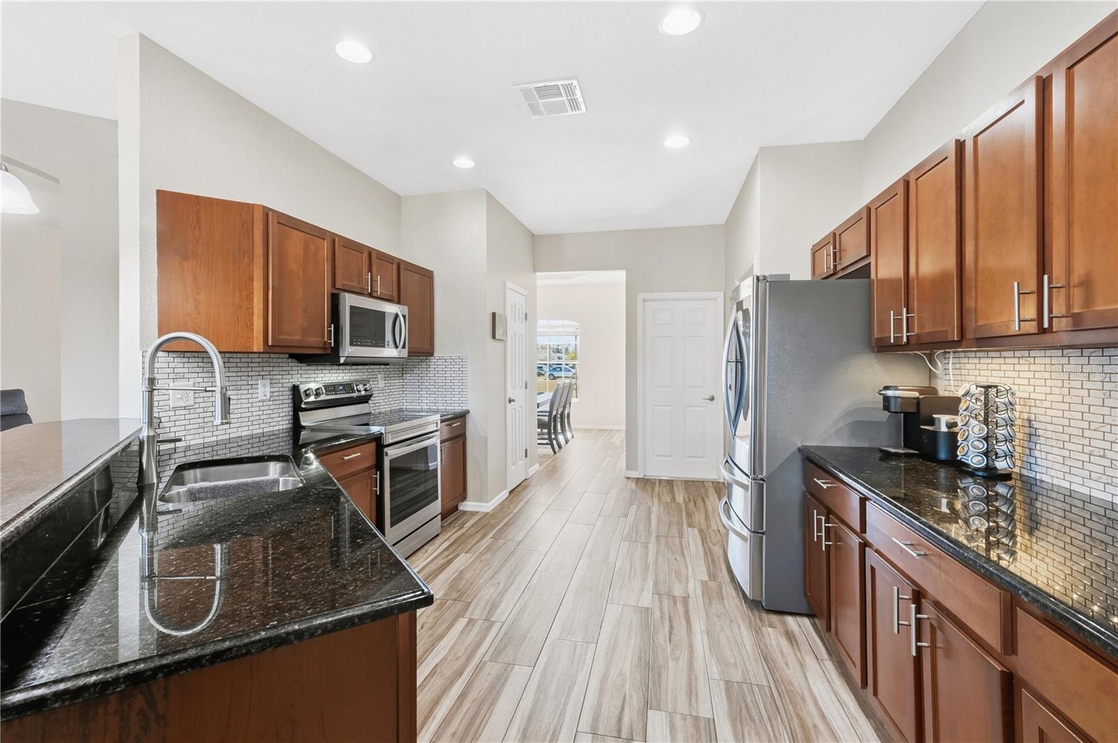 PRINCETON MANOR - Residential