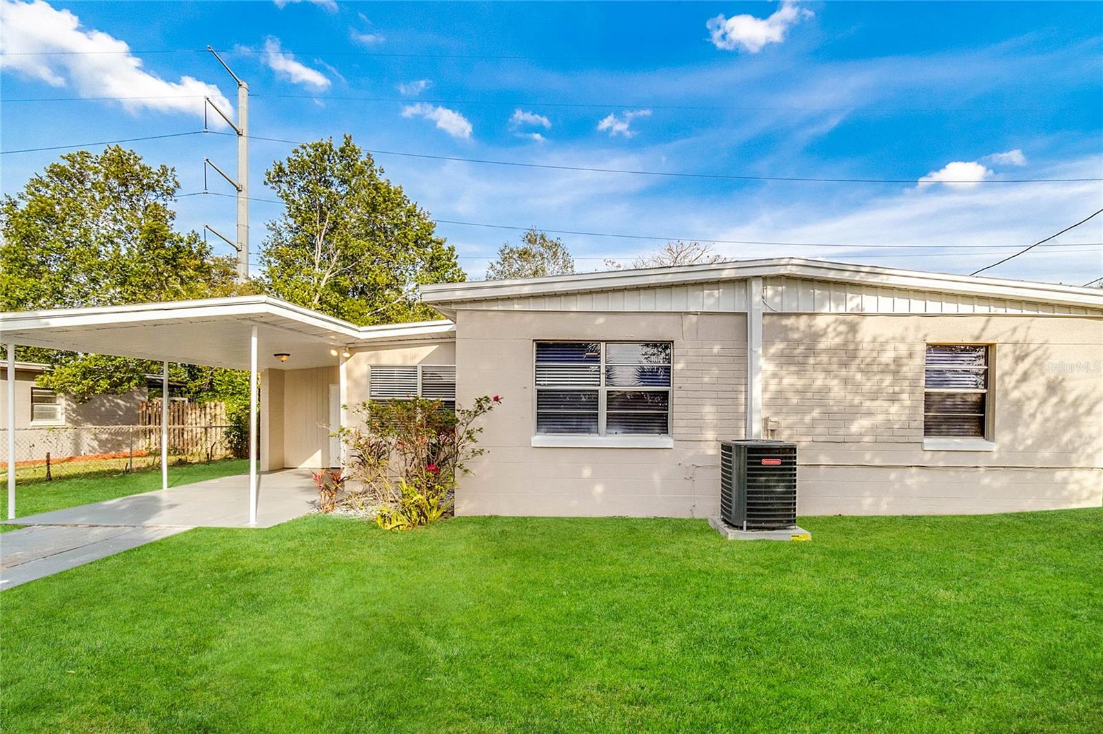 PINE HILLS SUB 11 - Residential Lease