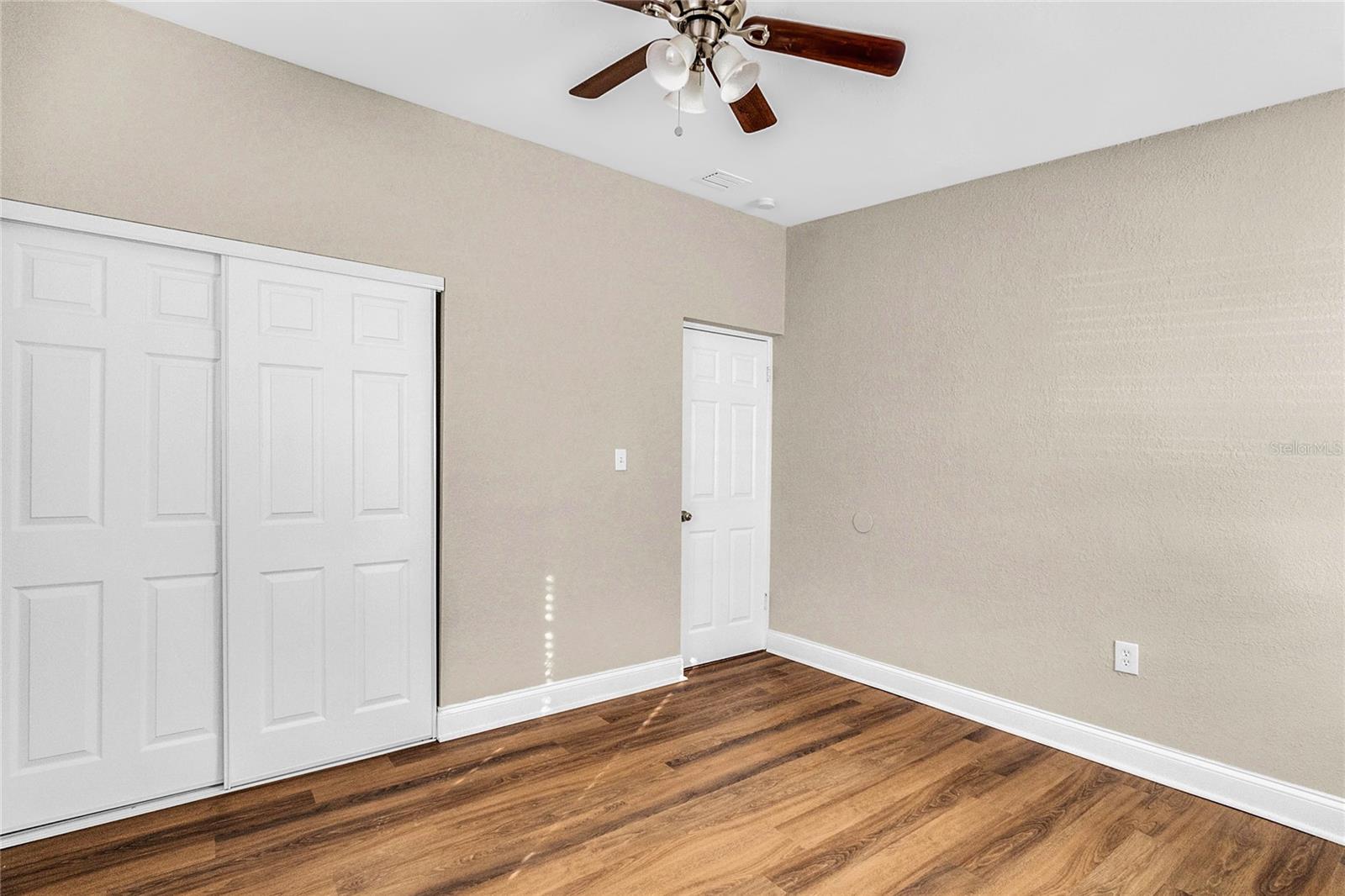 PINE HILLS SUB 11 - Residential Lease