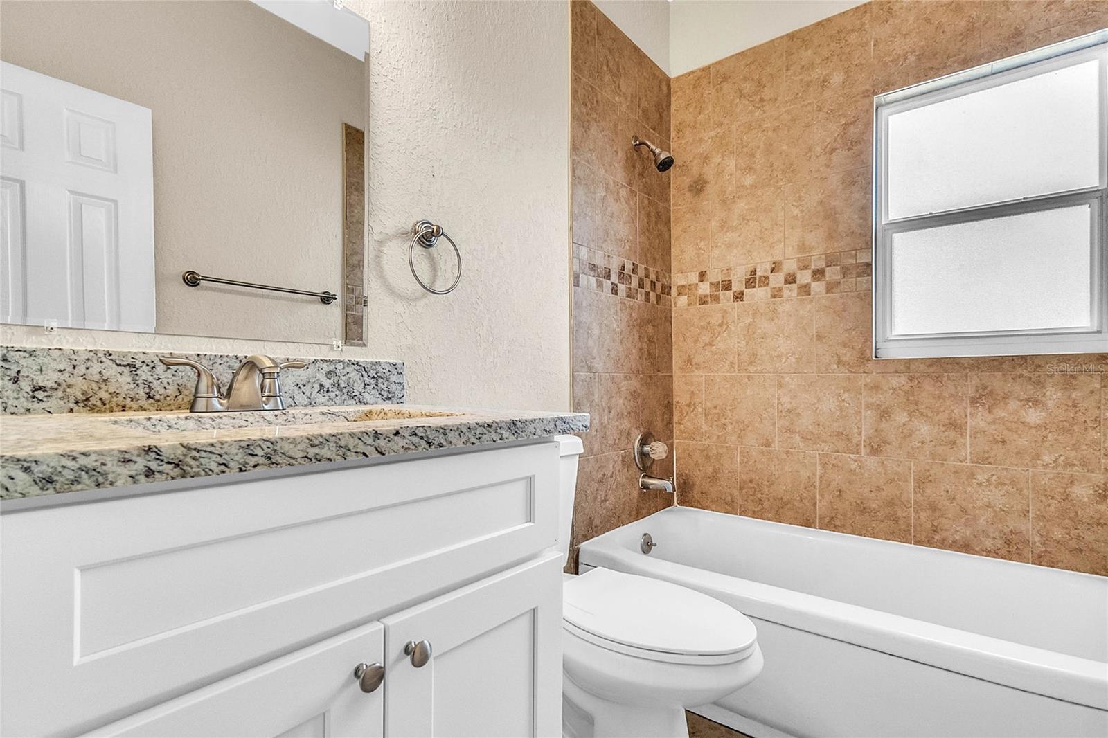 PINE HILLS SUB 11 - Residential Lease