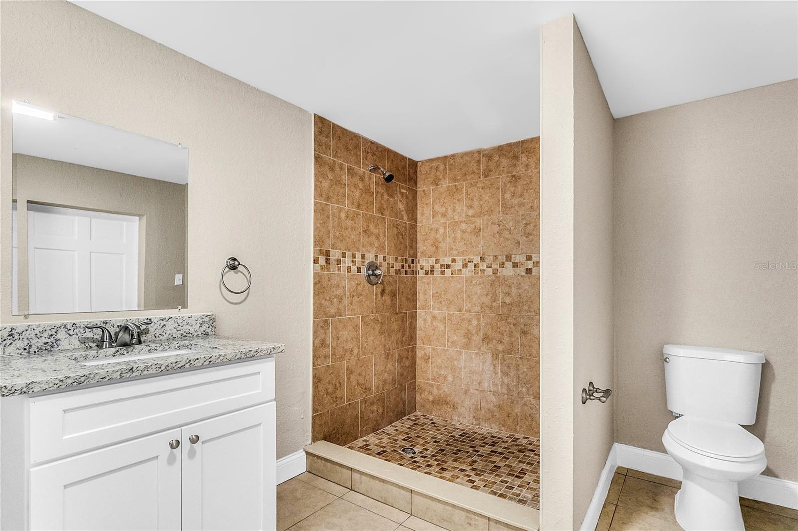 PINE HILLS SUB 11 - Residential Lease