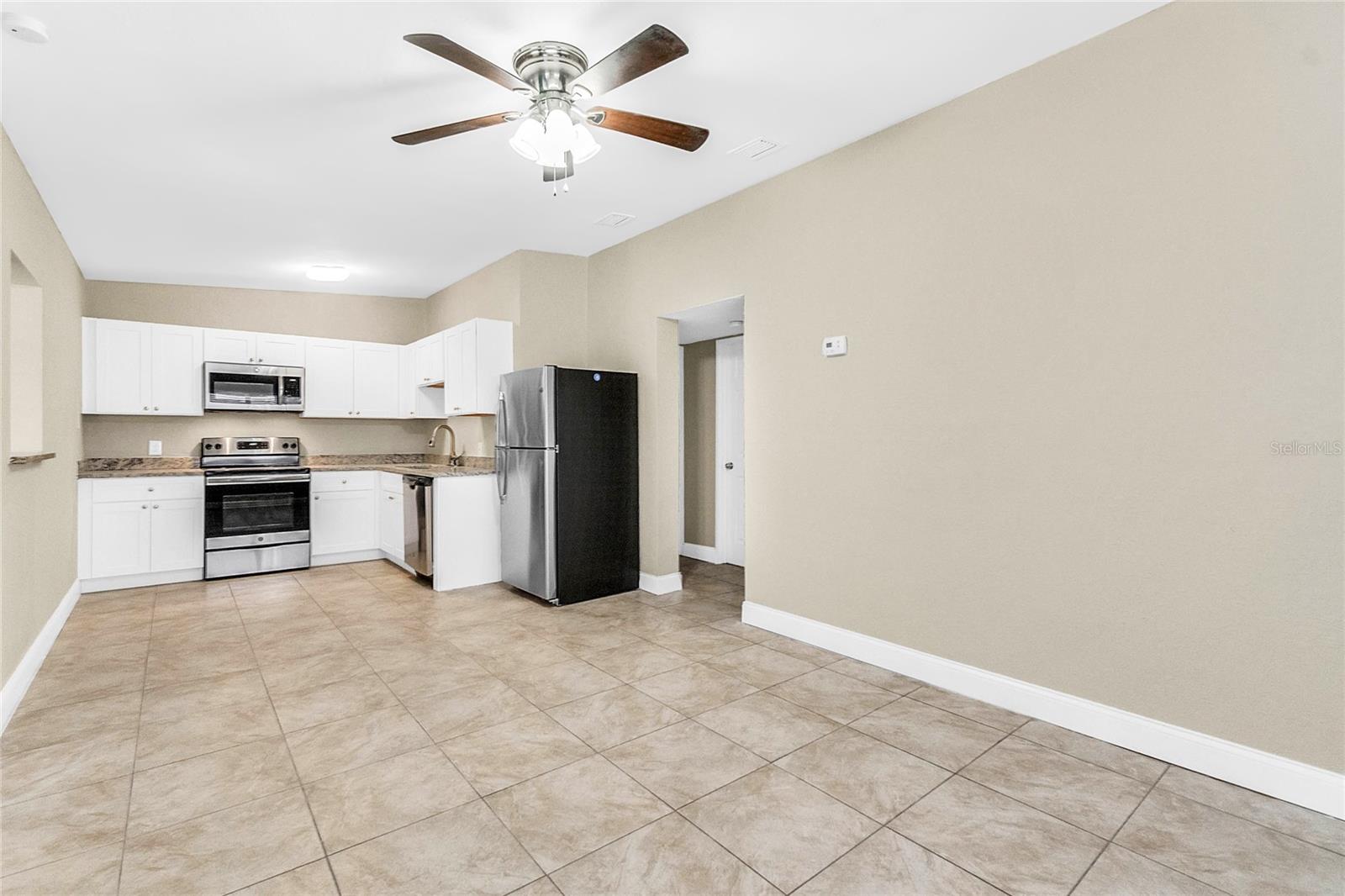 PINE HILLS SUB 11 - Residential Lease