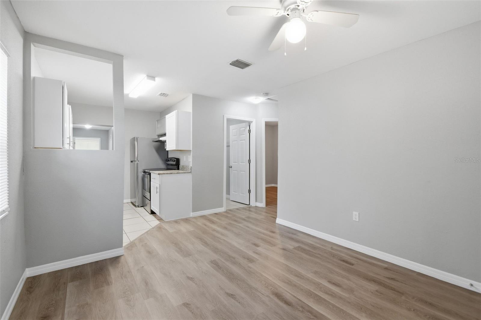 ELLIOTTS E E SUB - Residential