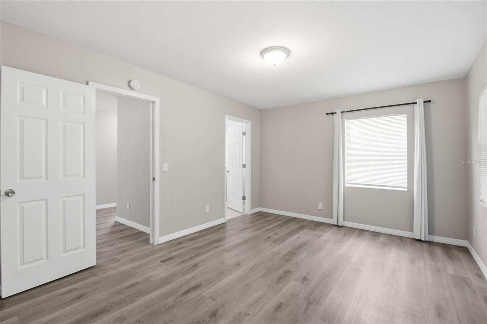 ELLIOTTS E E SUB - Residential