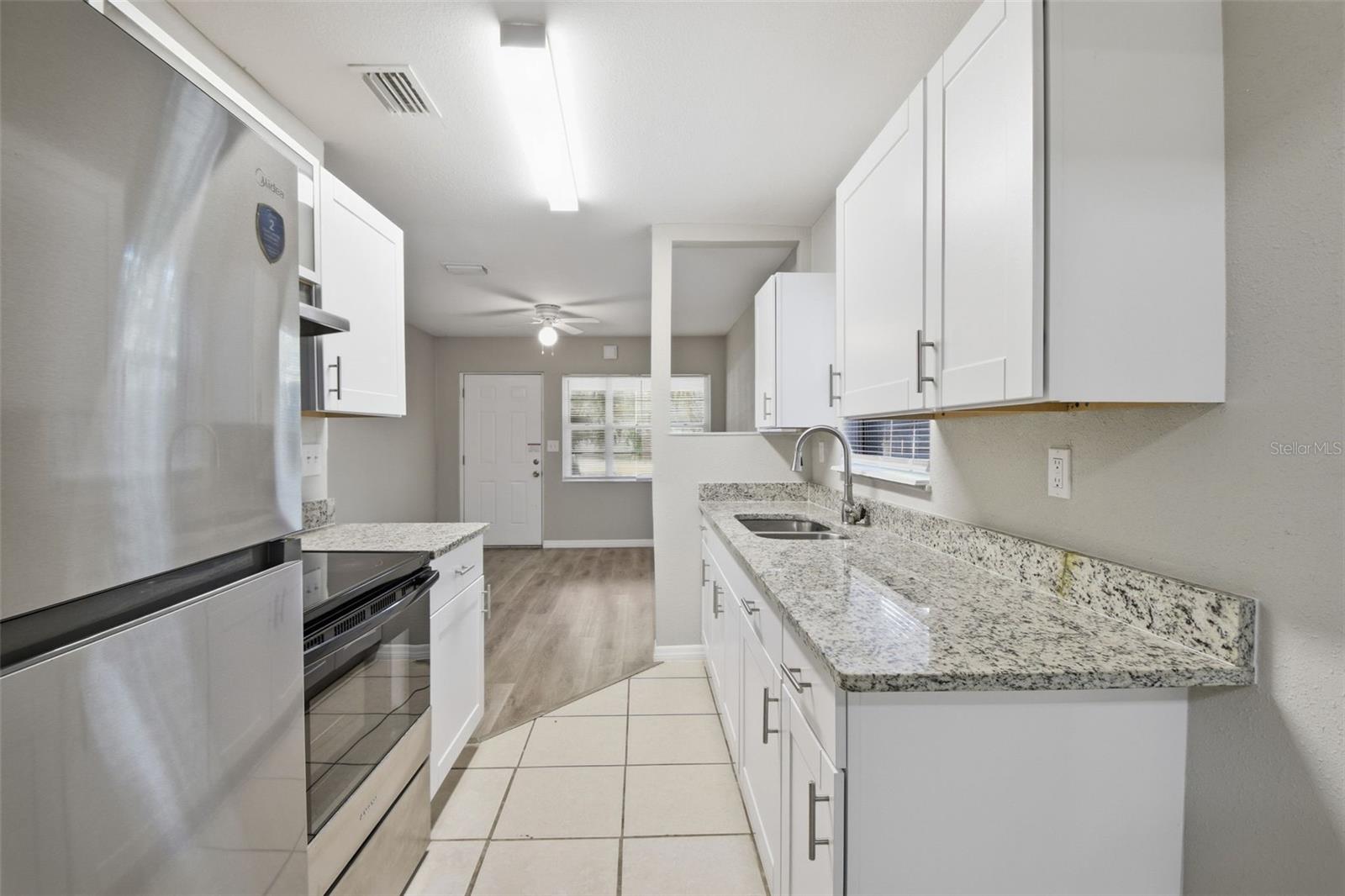 ELLIOTTS E E SUB - Residential