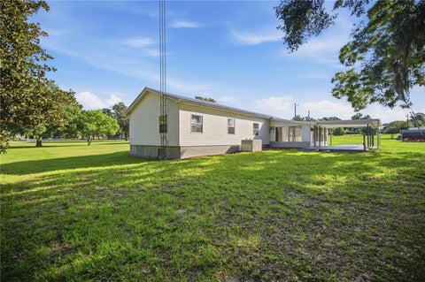 Tiny photo for 4950 SE 112th Street Road, Belleview, FL 34420 (MLS # OM727569)