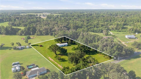 Tiny photo for 4950 SE 112th Street Road, Belleview, FL 34420 (MLS # OM727569)