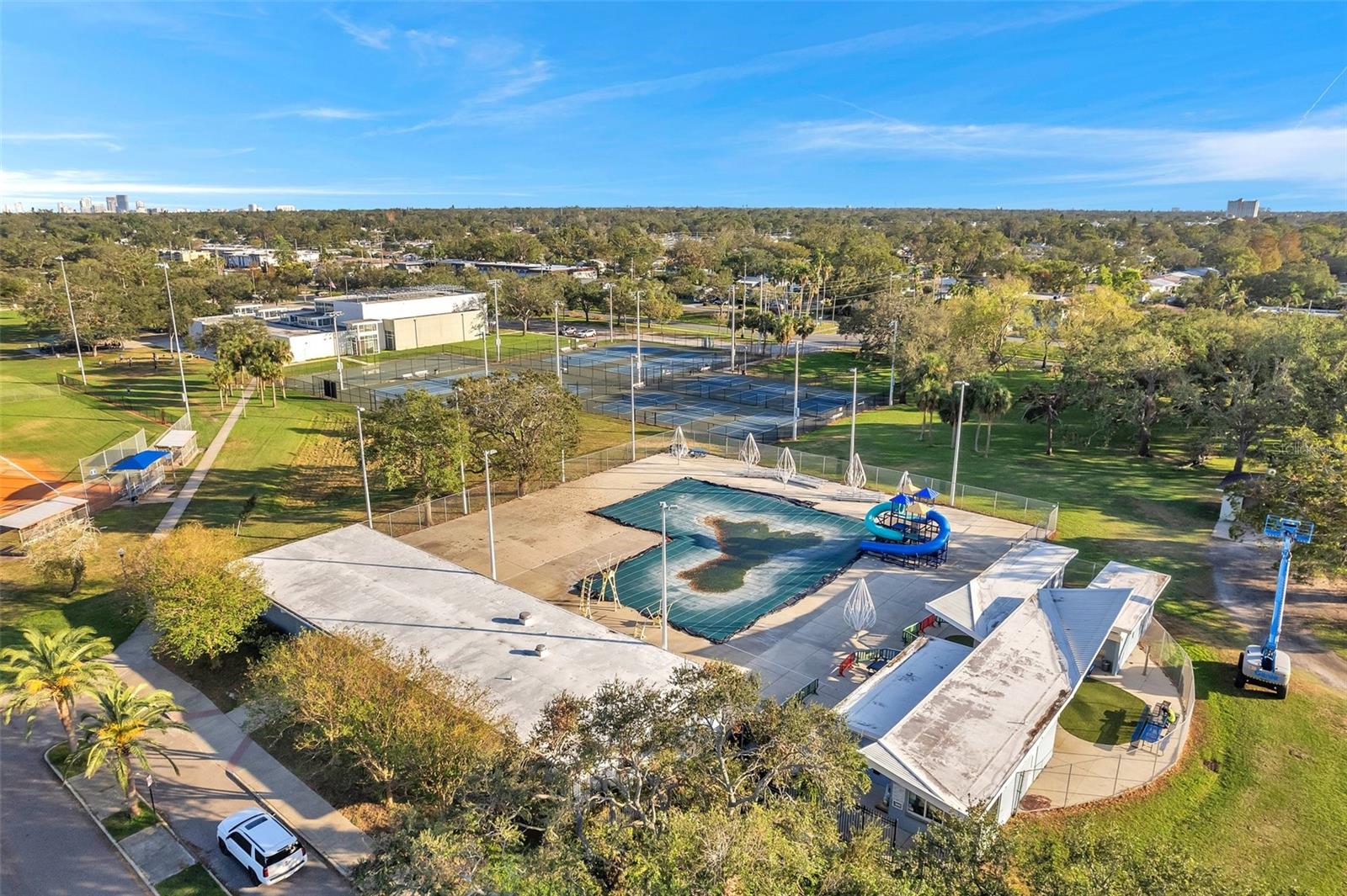 SHERYL MANOR - Residential