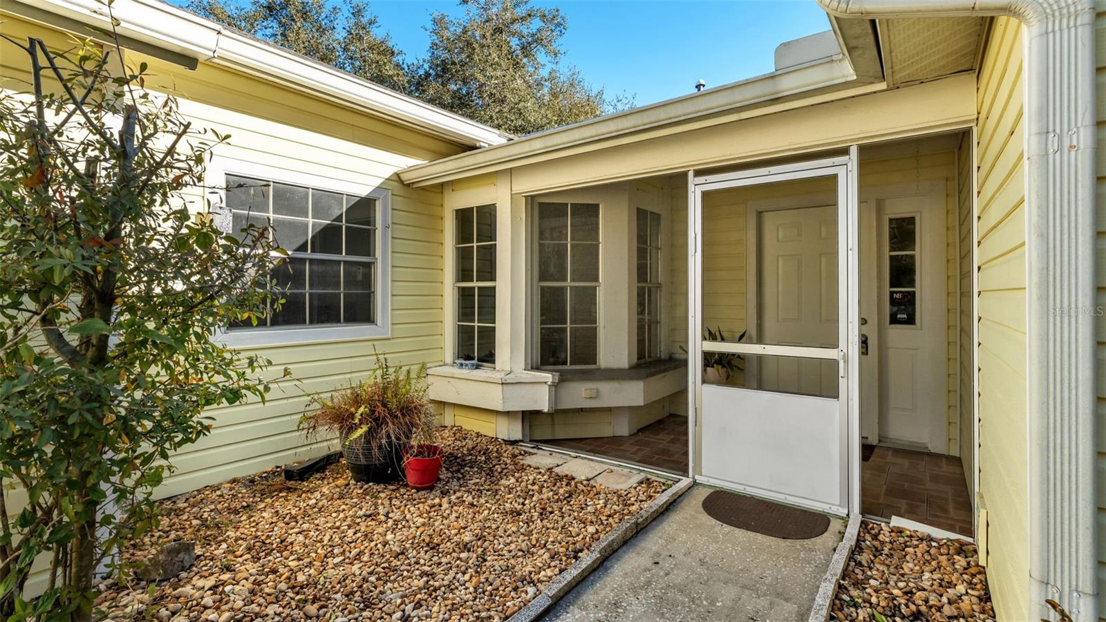 SOUTH POINTE PH 01 - Residential