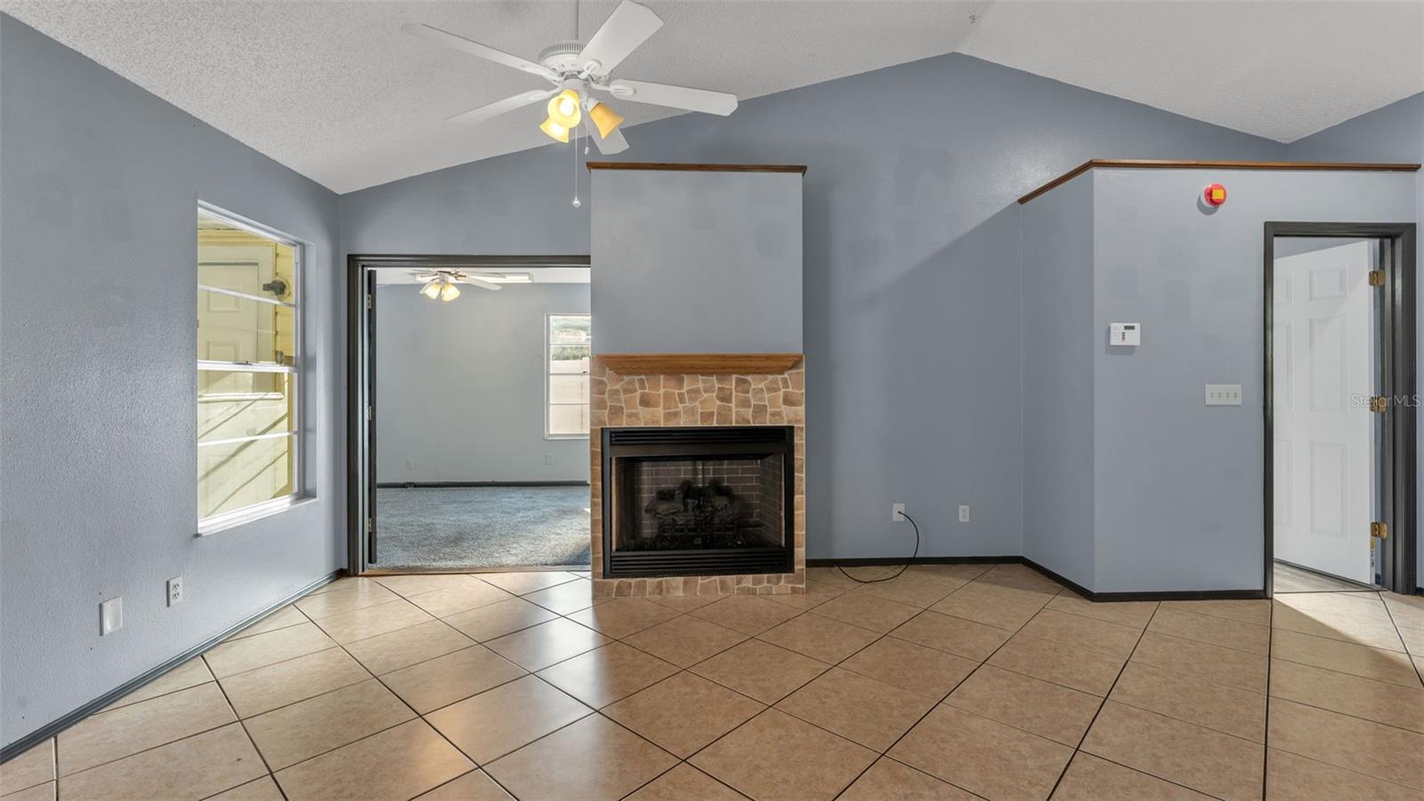 SOUTH POINTE PH 01 - Residential