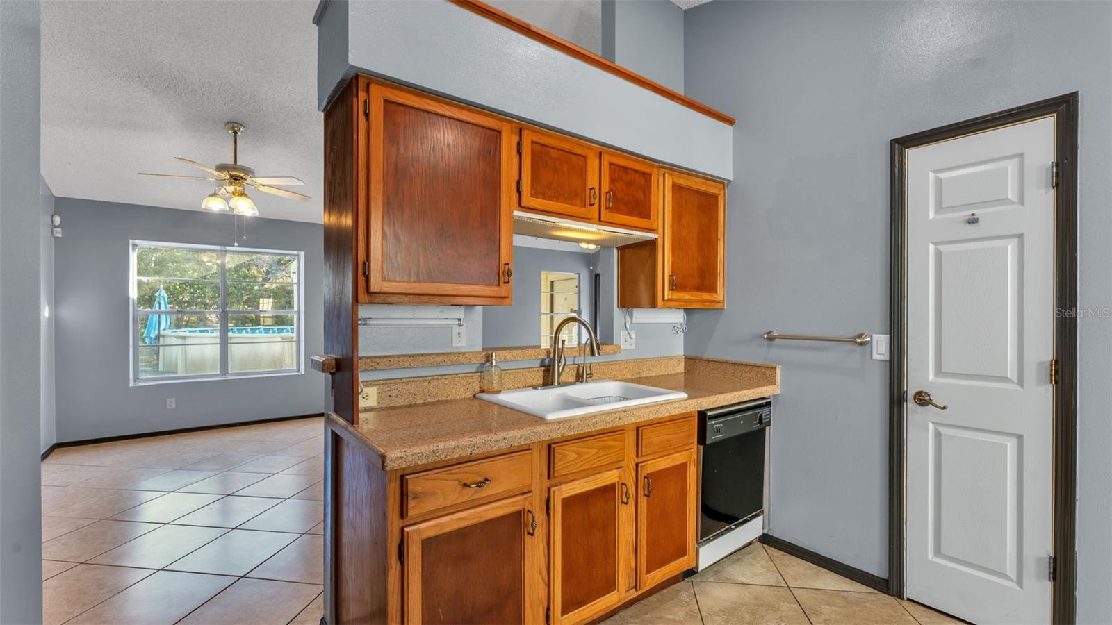 SOUTH POINTE PH 01 - Residential