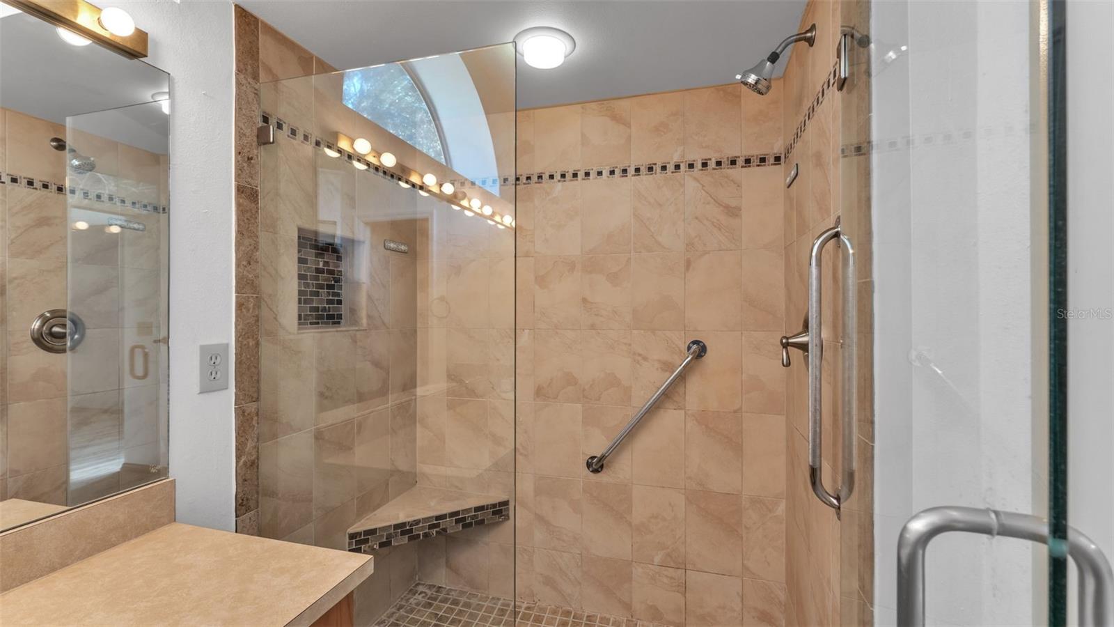 SOUTH POINTE PH 01 - Residential