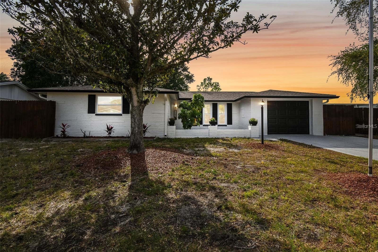 PALM TERRACE GARDENS - Residential