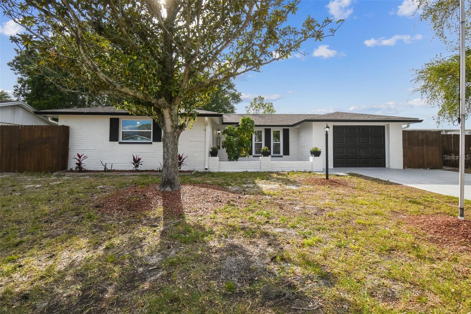 PALM TERRACE GARDENS - Residential