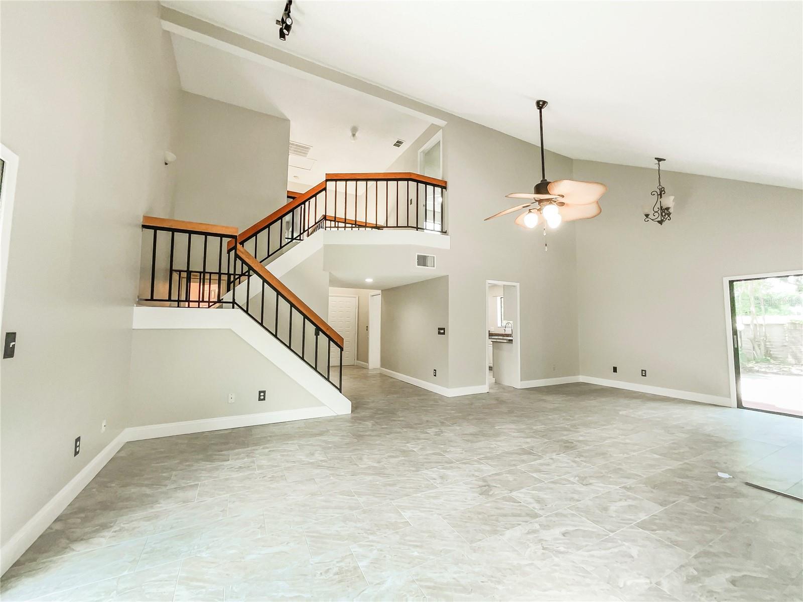 HUNTERS GLEN - Residential