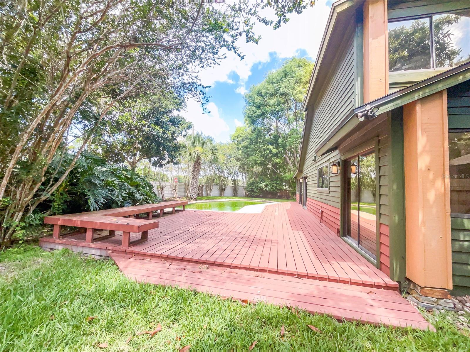 HUNTERS GLEN - Residential