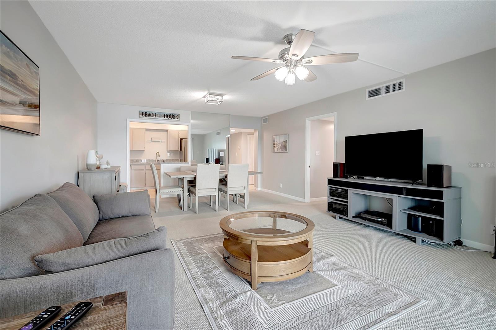 THREE PALMS POINTE CONDO - Residential