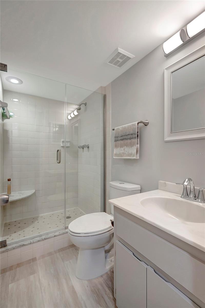 THREE PALMS POINTE CONDO - Residential