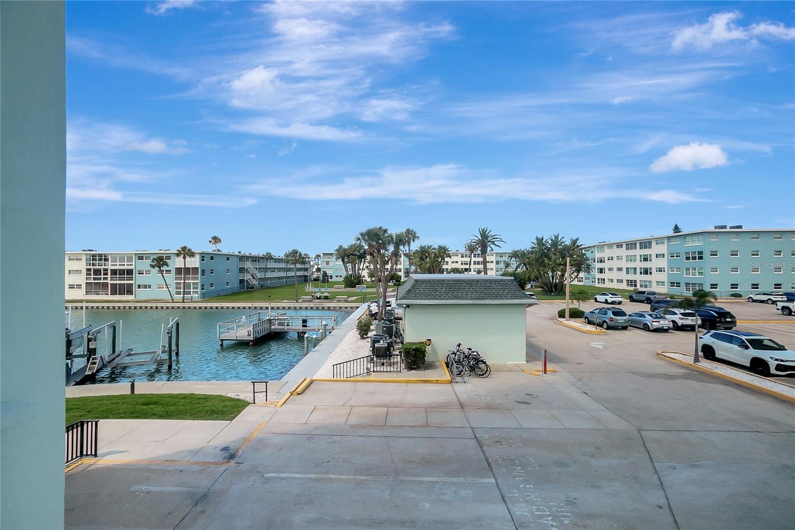 THREE PALMS POINTE CONDO - Residential