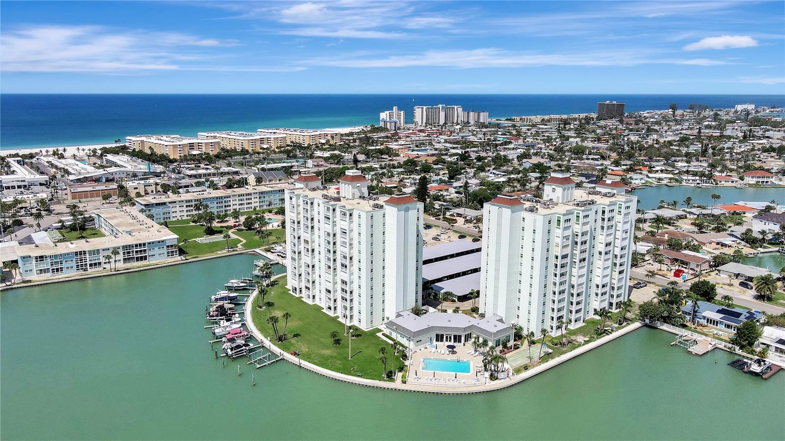 THREE PALMS POINTE CONDO - Residential