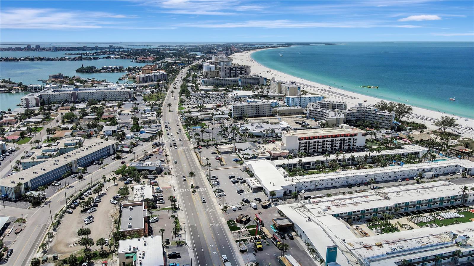 THREE PALMS POINTE CONDO - Residential