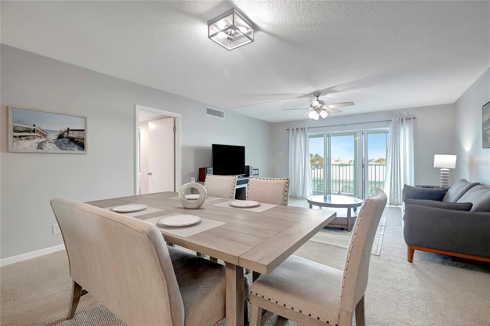 THREE PALMS POINTE CONDO - Residential