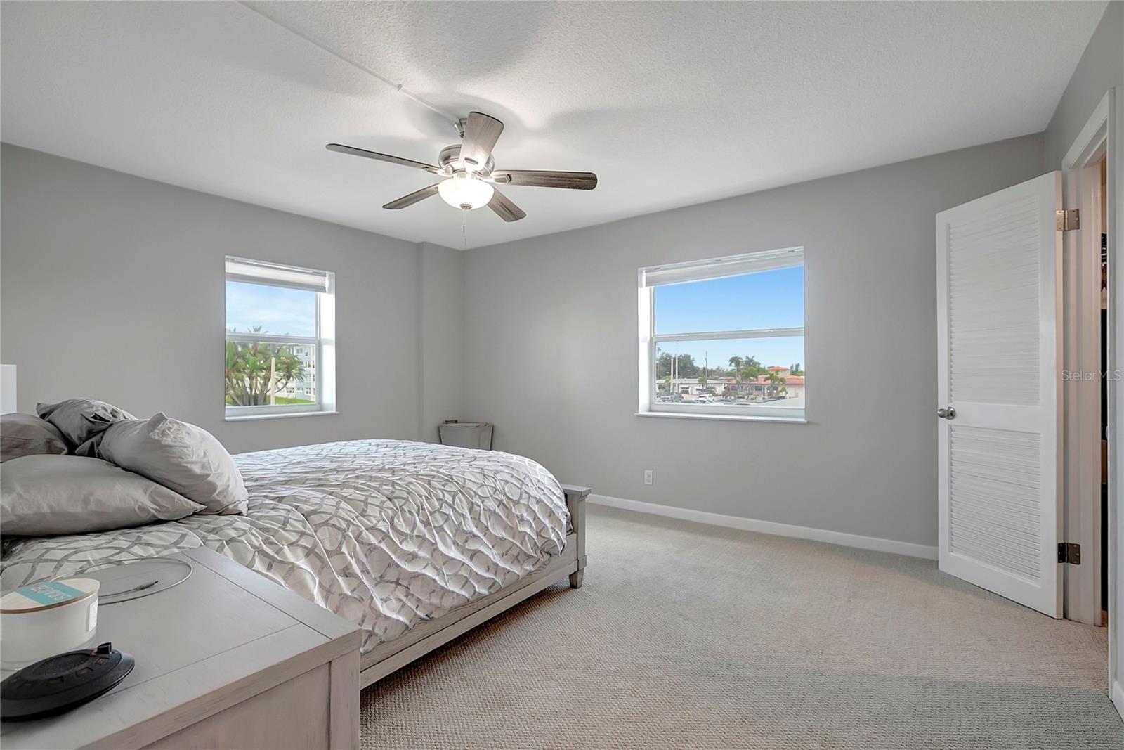 THREE PALMS POINTE CONDO - Residential