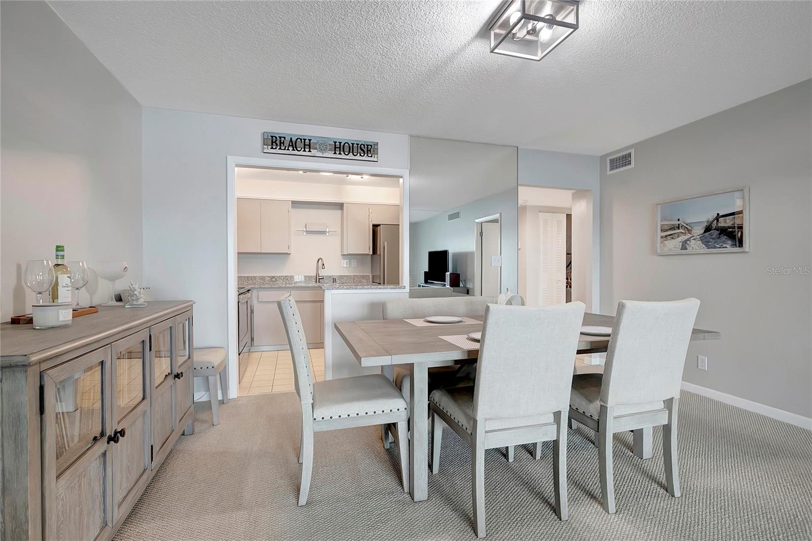 THREE PALMS POINTE CONDO - Residential