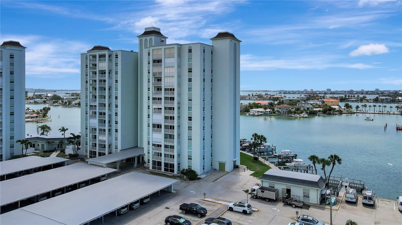 THREE PALMS POINTE CONDO - Residential