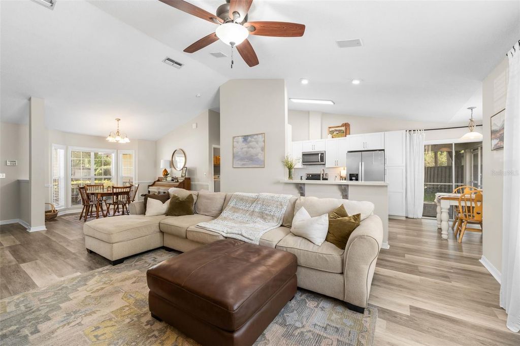 Photo of 8406 SW 69th Place, Gainesville, FL 32608 (MLS # GC539211)