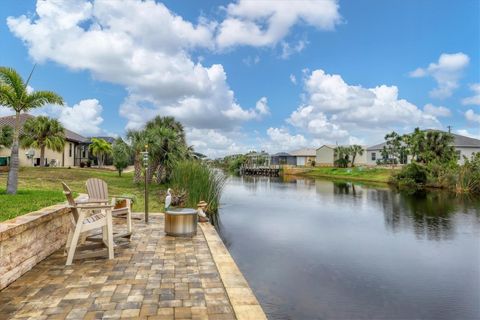 A home in PORT CHARLOTTE