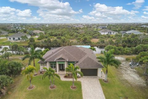 A home in PORT CHARLOTTE