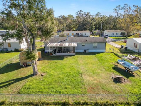 A home in LAKELAND