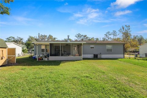 A home in LAKELAND