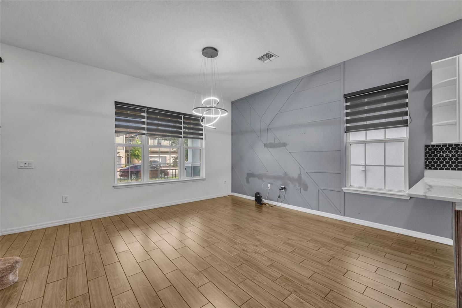 ARBORS/MDW WOODS - Residential