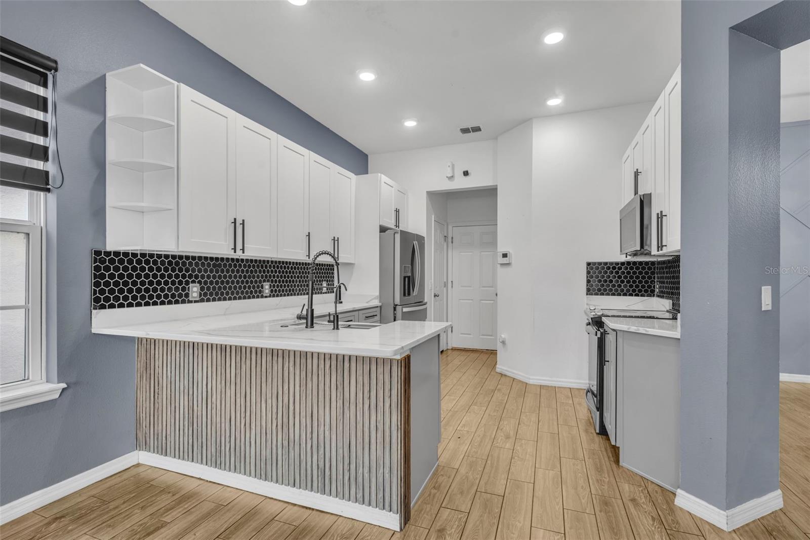 ARBORS/MDW WOODS - Residential